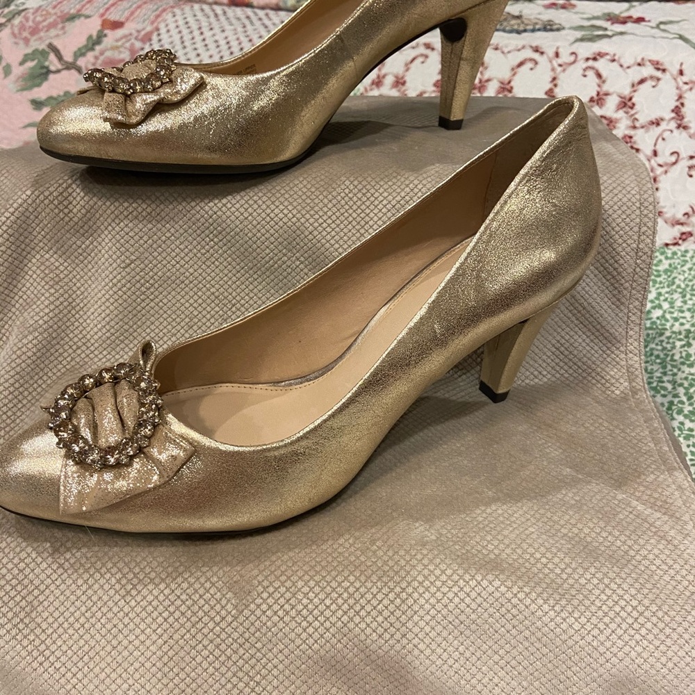 Heels - Picture 2 of 6